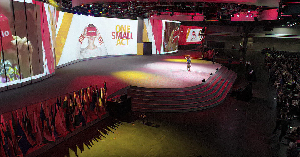 The premiere of the first Rotary VR film on the main-stage screens at the International Convention